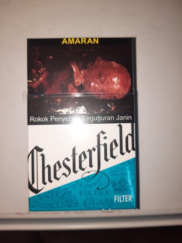 Chesterfield filter blue 20 batang