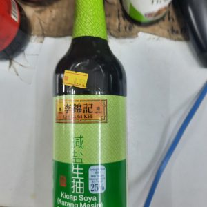 Lee kum kee kicap soya ( kurang masin ) 500ml