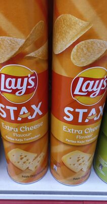 lays stax extra cheese flavour 135g