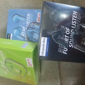 ULTRAPODS MAX EARPHONE - Black